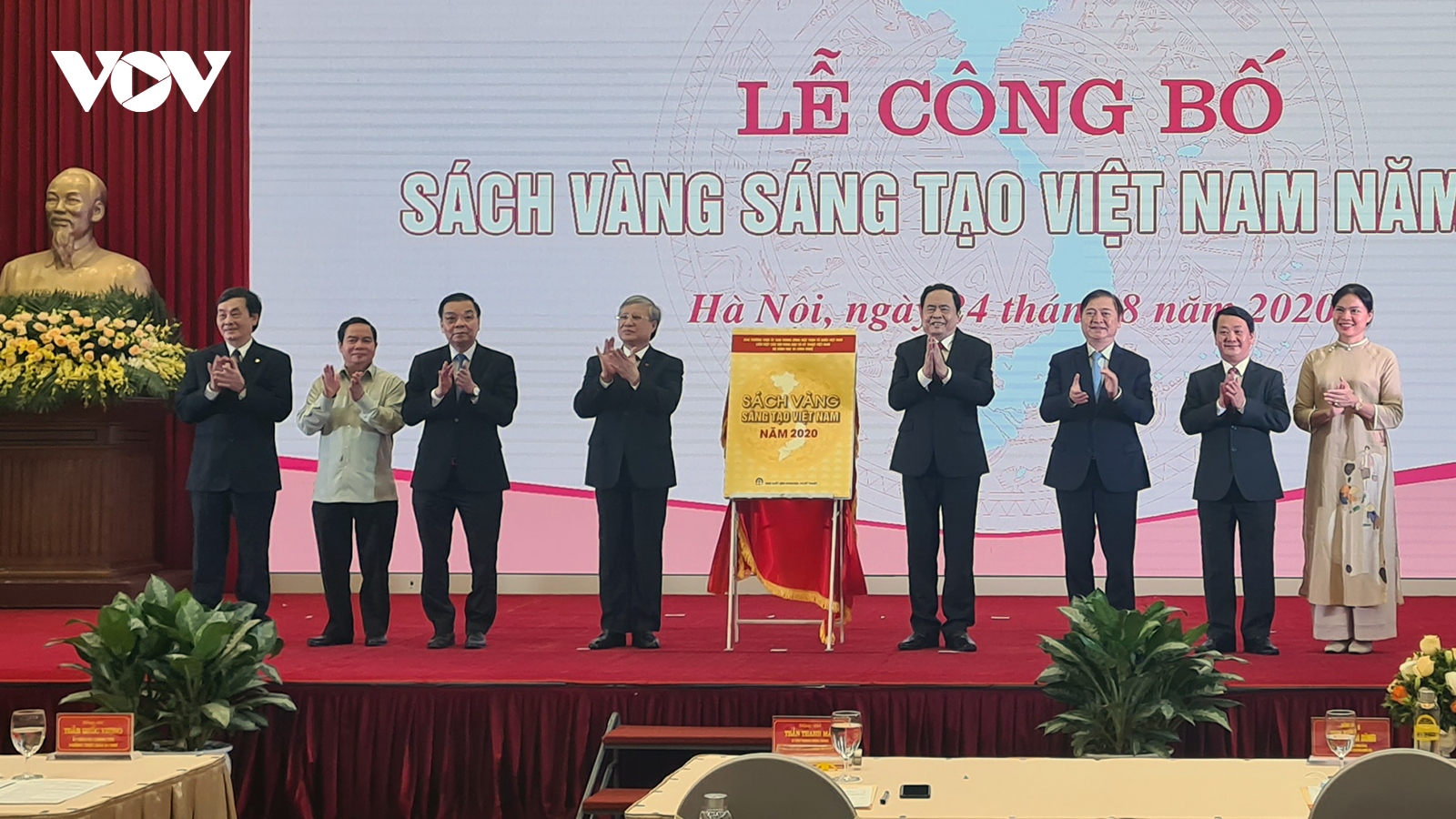 Vinh danh sáng tạo khoa học tiêu biểu trong phòng chống Covid-19